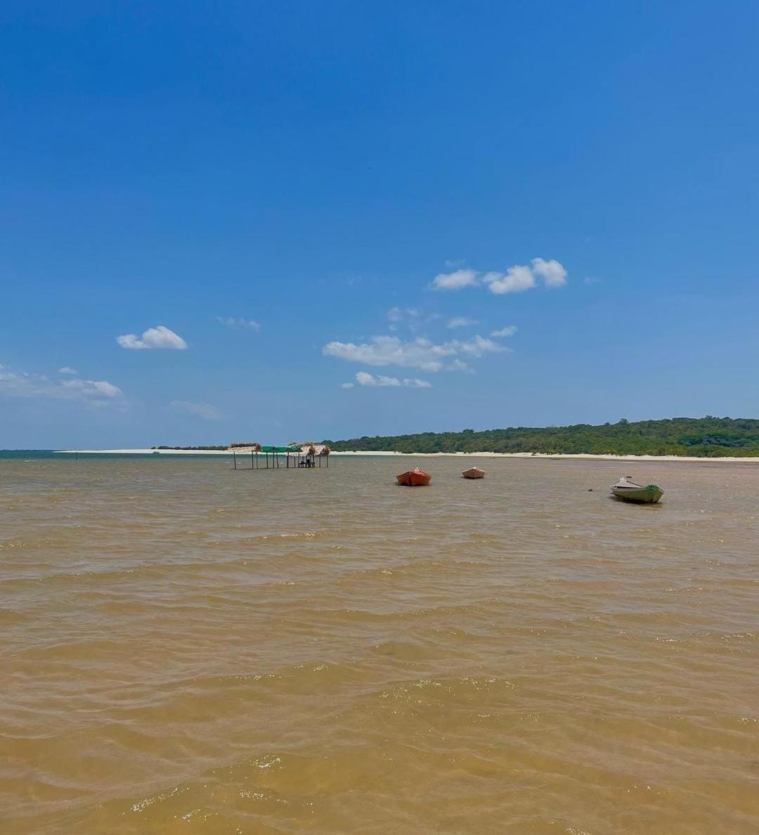 ホテル Casa Amarela Santarém エクステリア 写真